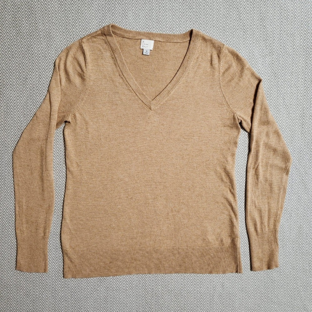 A New Day Womens V-Neck Sweater Camel Tan Heather Long Sleeve Size M RN17730
